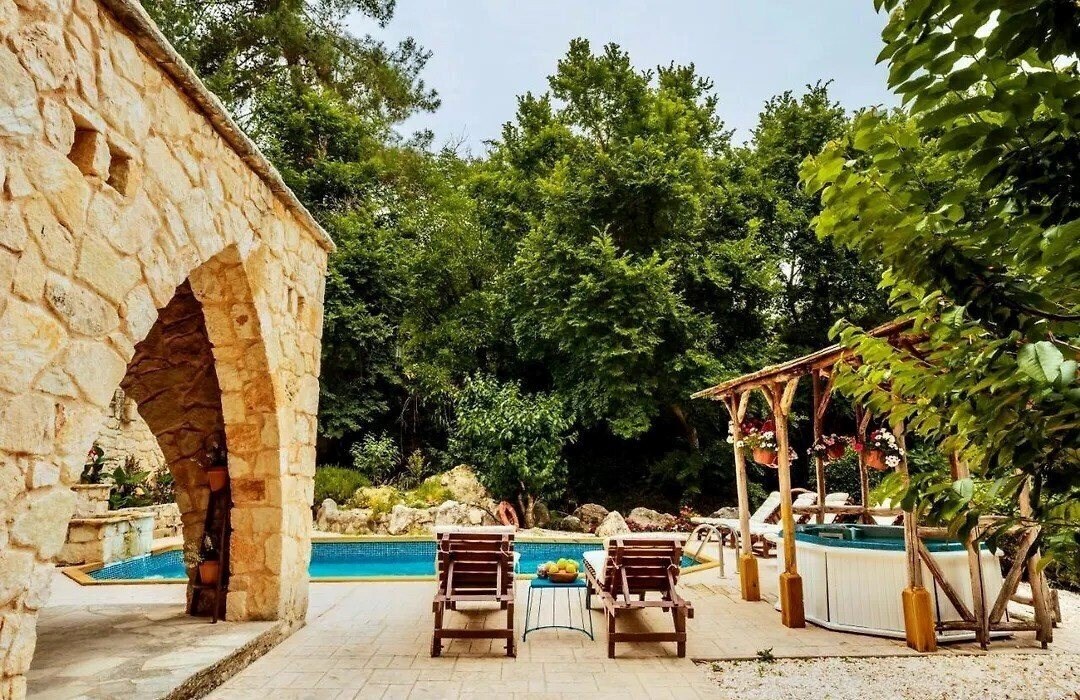 Панорама Ayii Anargyri Natural Healing SPA Resort 4*